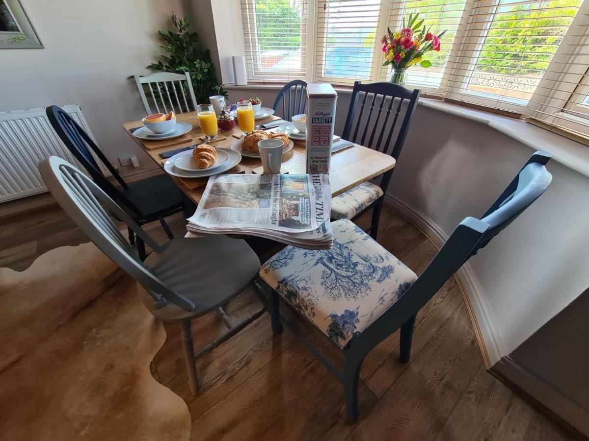 Rumer Hill House A Unique Boutique Styled Place To Stay In Cannock Close To A5 The Mcarthur Glen Outlet Great Wyrley Zewnętrze zdjęcie