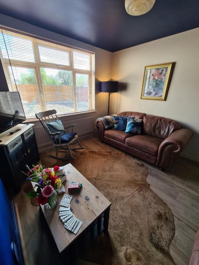 Rumer Hill House A Unique Boutique Styled Place To Stay In Cannock Close To A5 The Mcarthur Glen Outlet Great Wyrley Zewnętrze zdjęcie